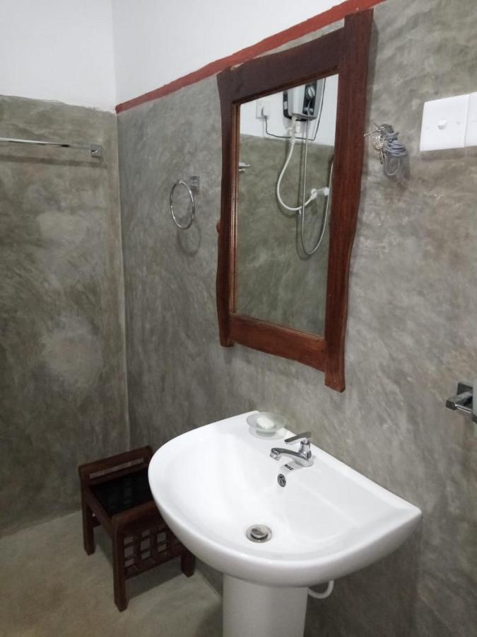 Thilina Homestay Sigiriya Exteriör bild